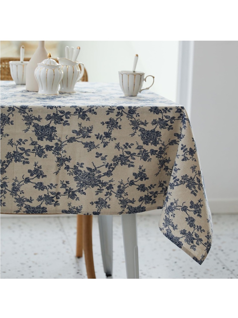 NEW Pastoral Rectangle Tablecloth. Washable 100% Polyester Fabric 60x120”